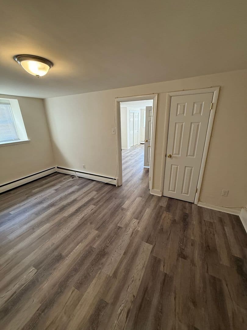 Philadelphia Apartment: 537-39 McKinley Street