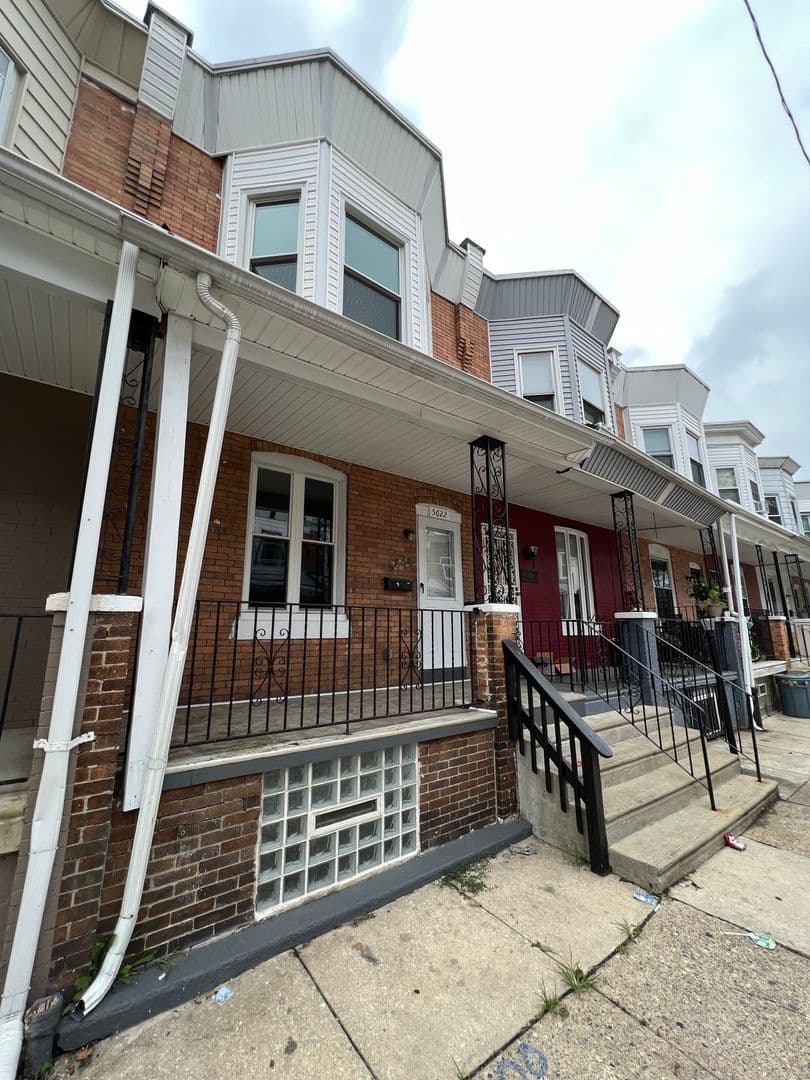 Philadelphia House: 5622 Walton Ave
