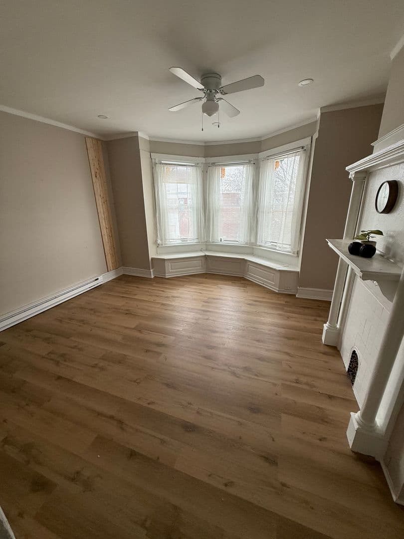 Philadelphia Apartment: 5211 Greenway Ave