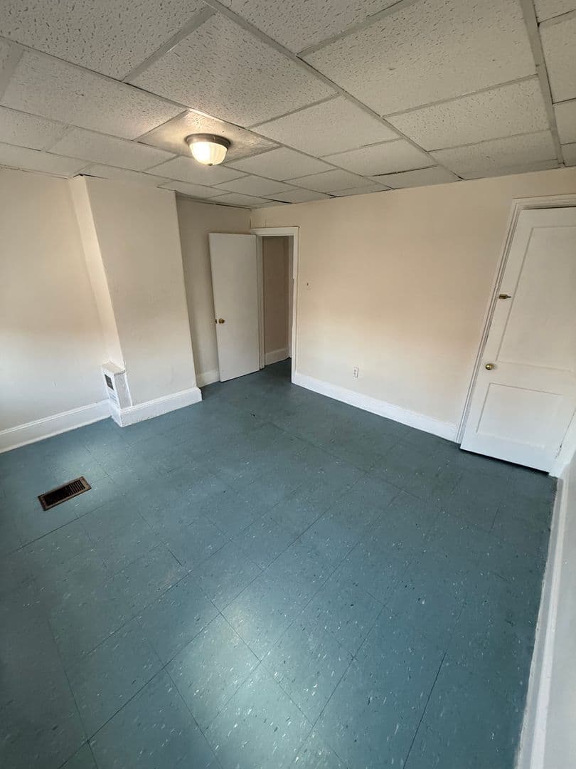 Philadelphia House: 3005 Hartville Street