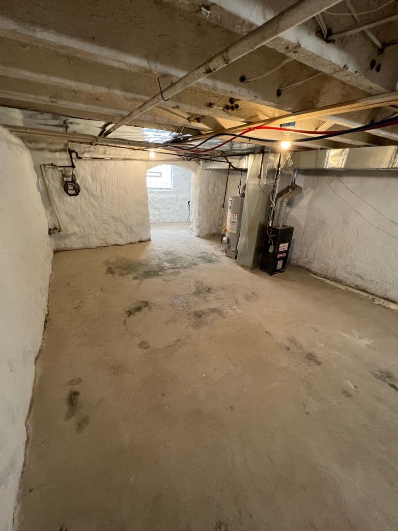 Philadelphia House: 5622 Walton Ave