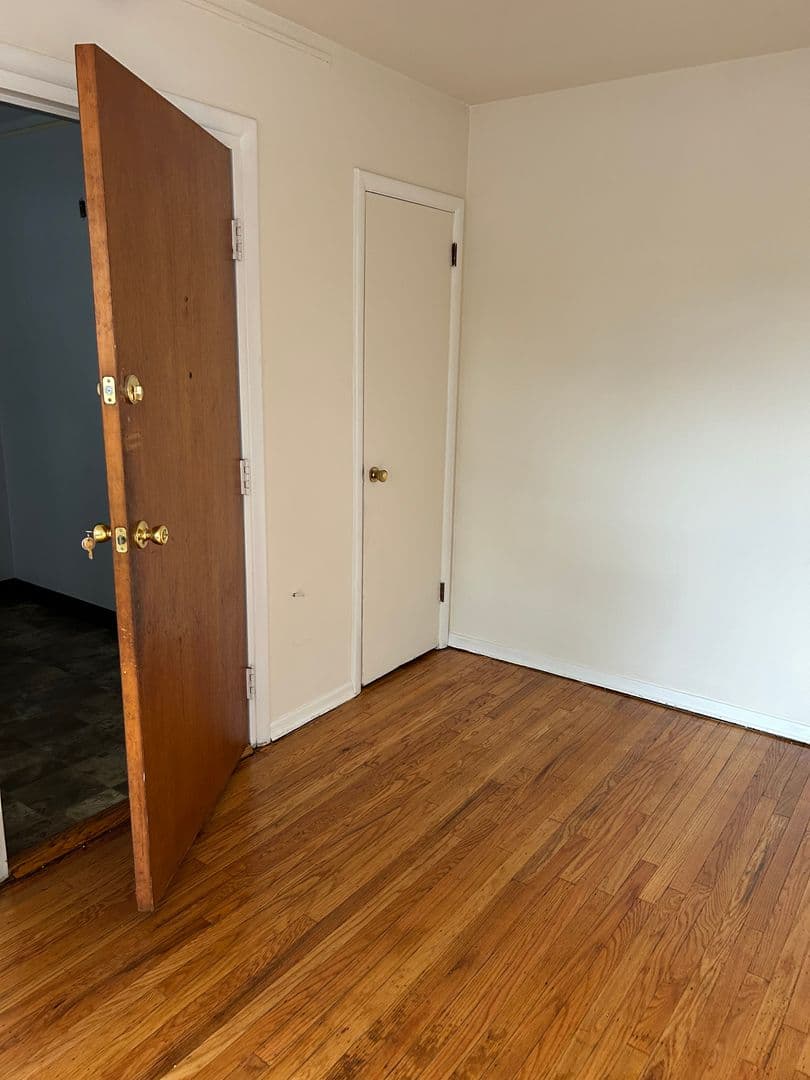 Philadelphia Apartment: 537-39 McKinley Street