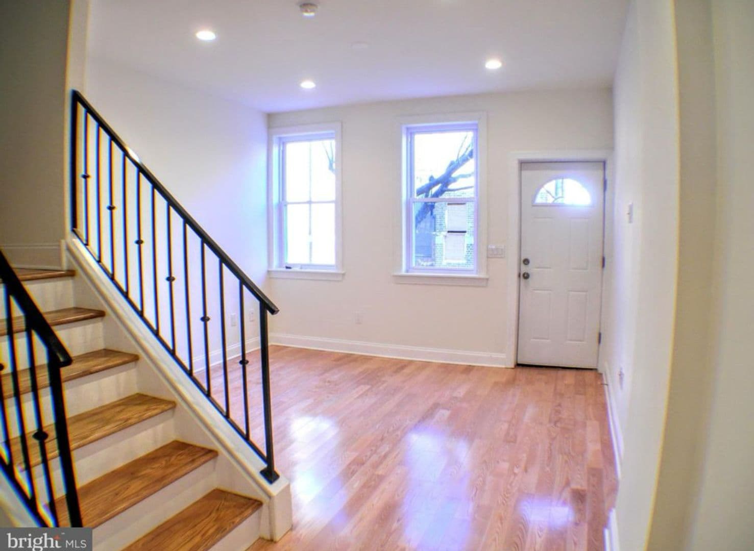 Philadelphia House: 546 Manton Street