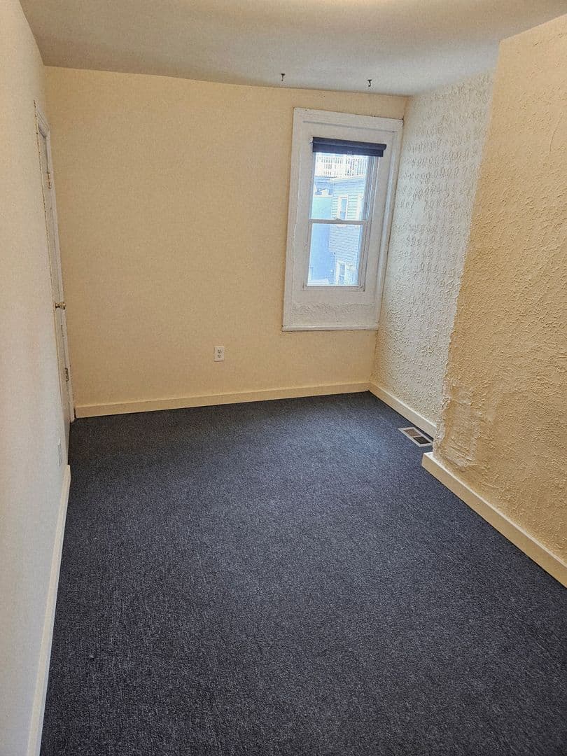 Philadelphia House: 2211 Oakford Street