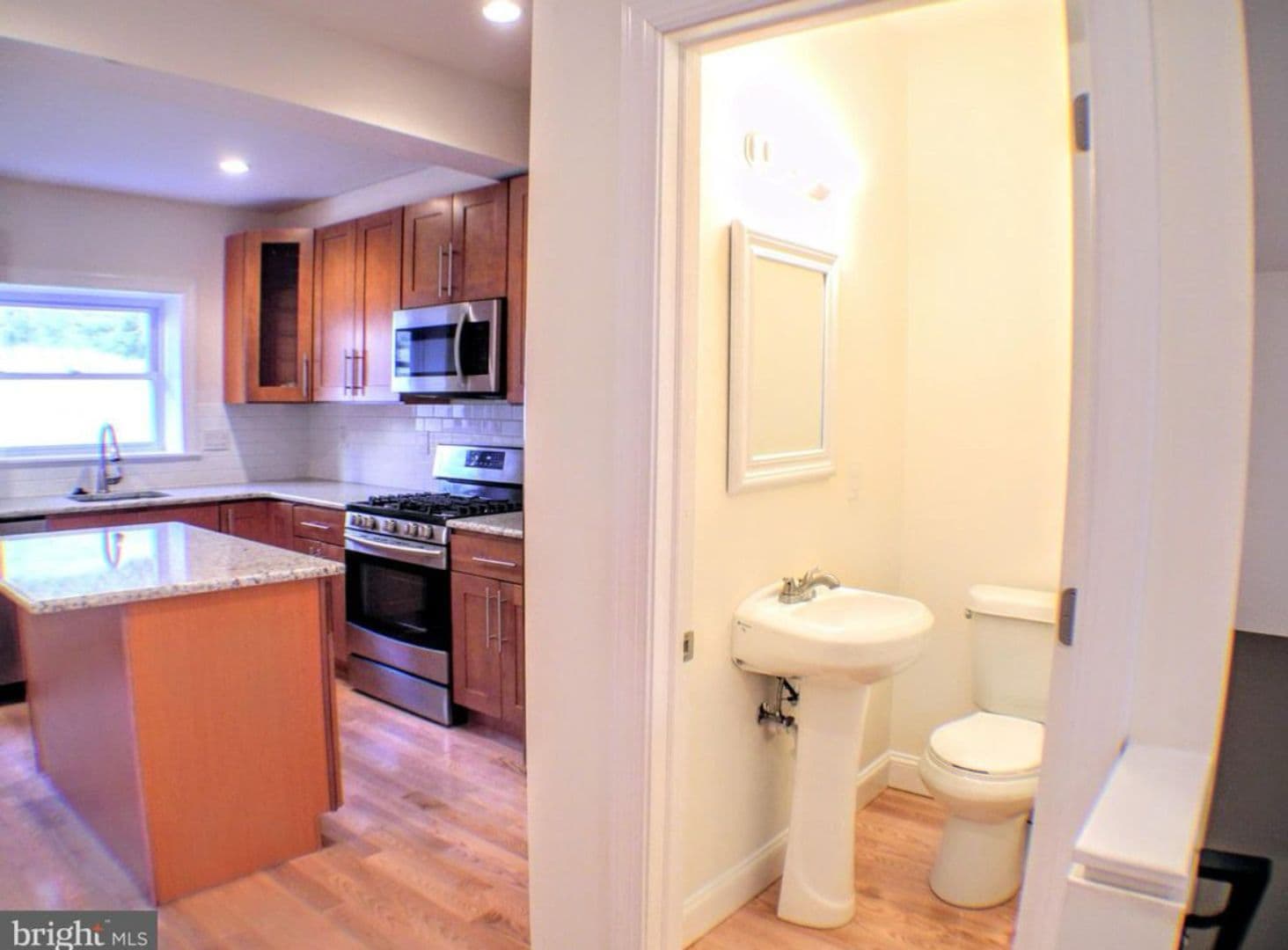 Philadelphia House: 546 Manton Street