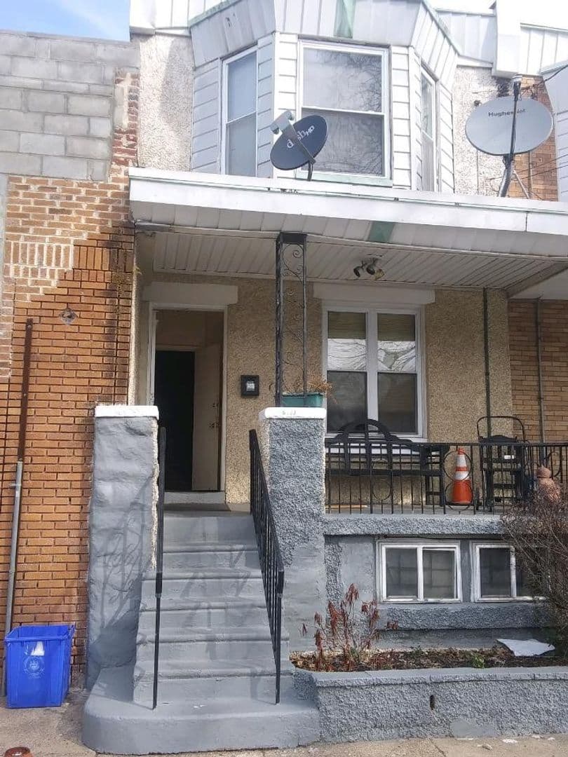 Philadelphia Apartment: 6037 Pine Street