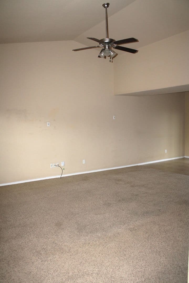 EL PASO House: 14320 ARABIAN POINT