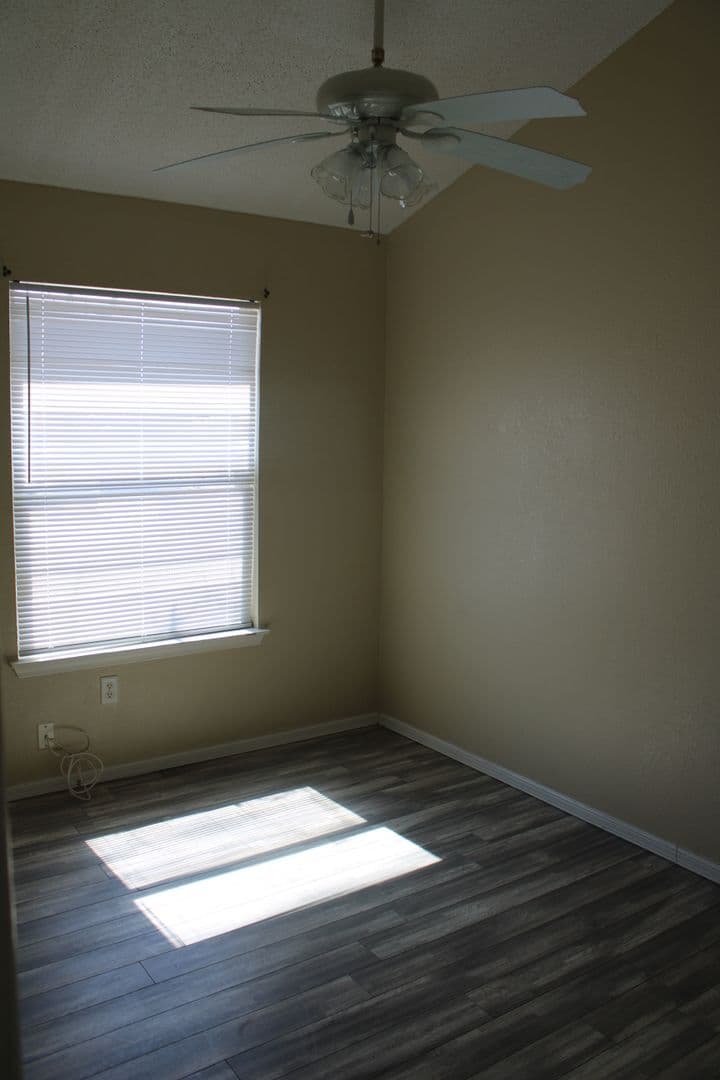 EL PASO House: 3801 ROCIO ST