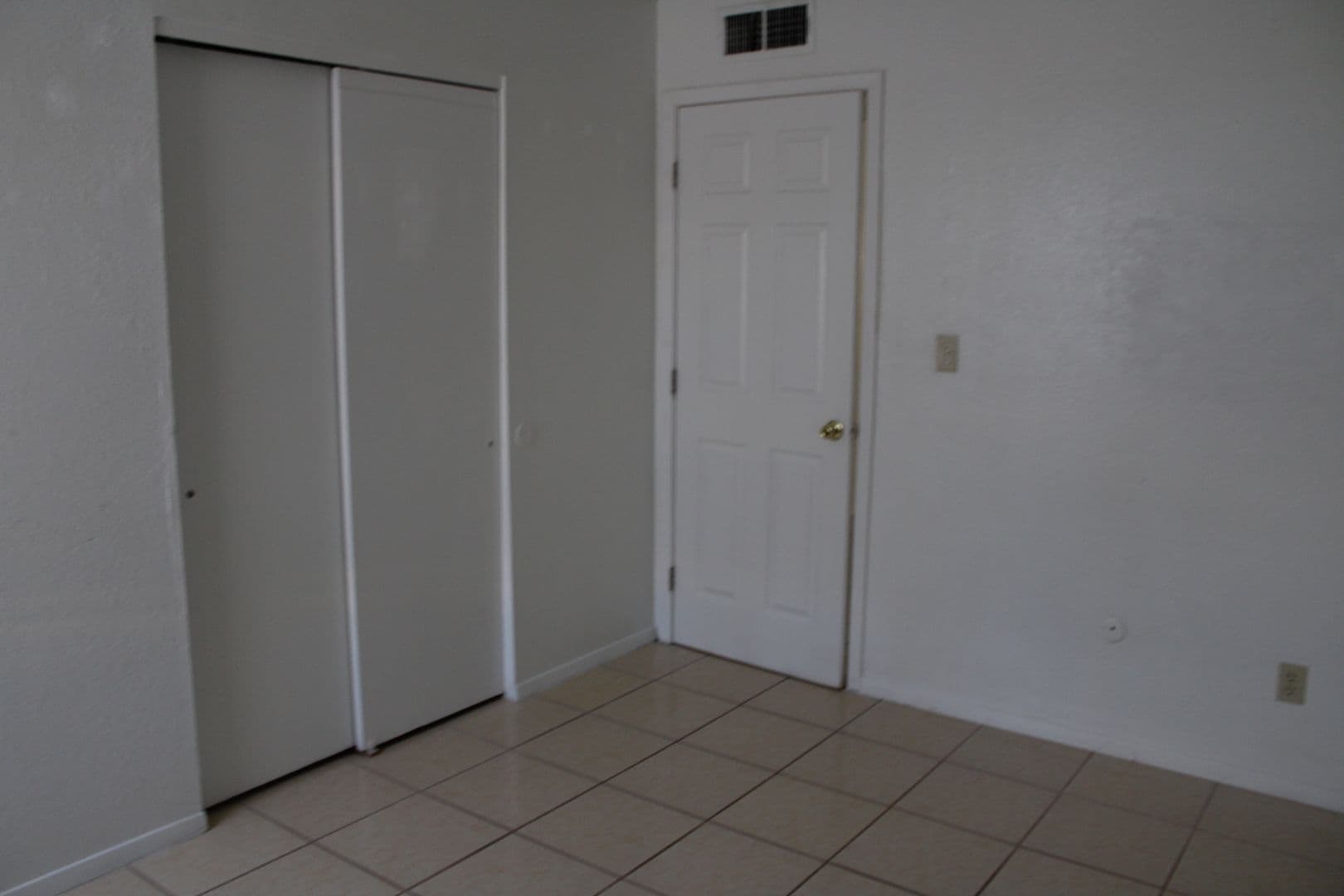 EL PASO House: 3825 OLYMPIC AVE