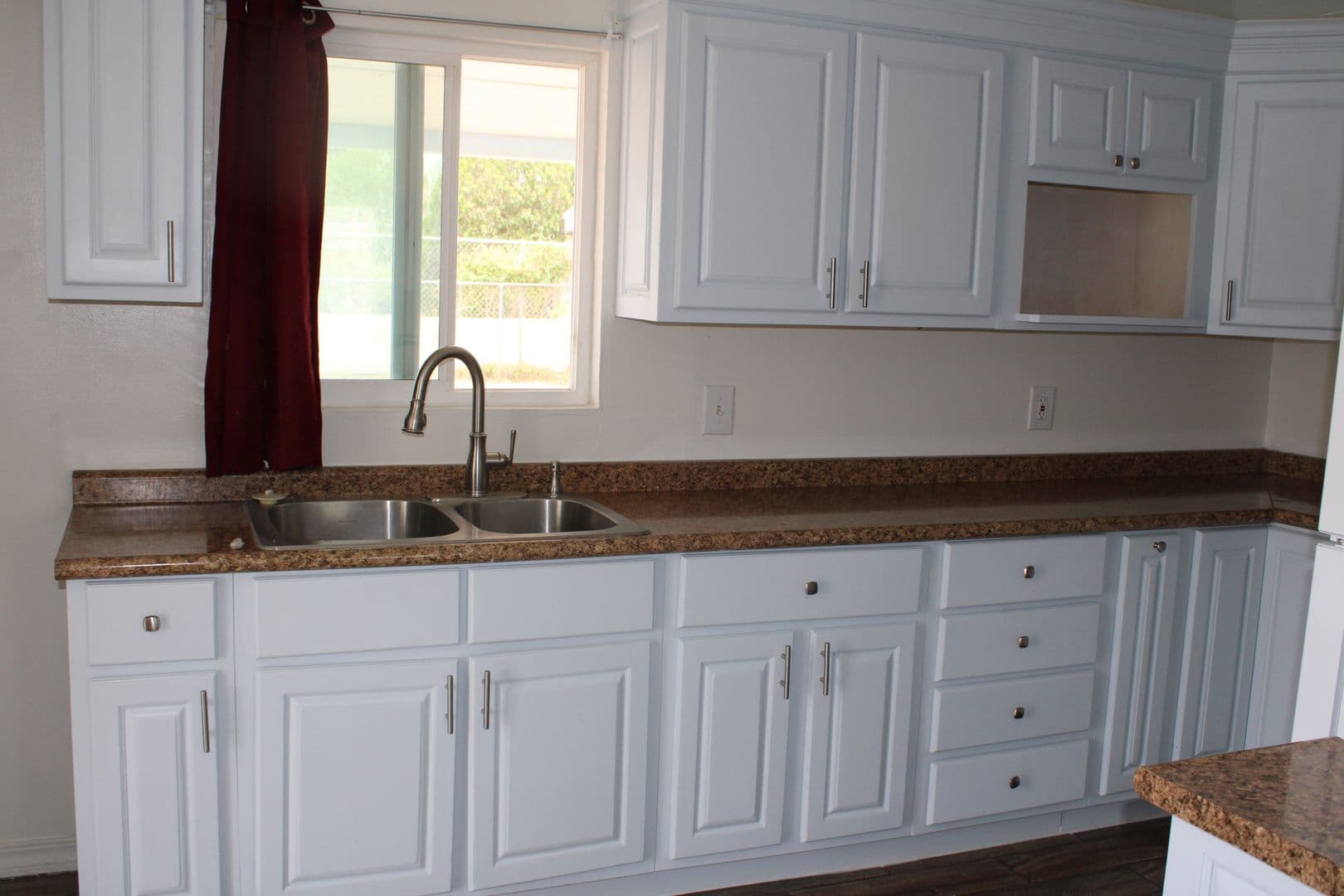 EL PASO House: 7414 MIMOSA AVE.