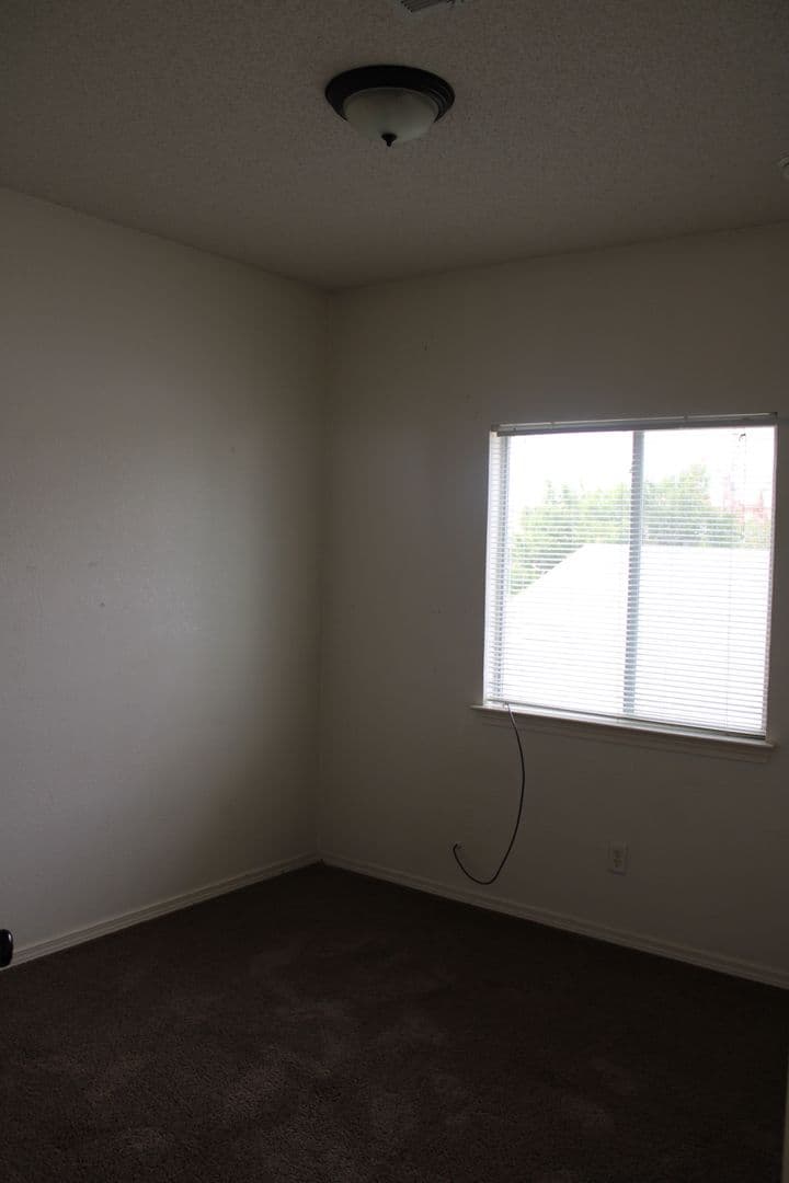 EL PASO House: 10937 CATTLE RANCH