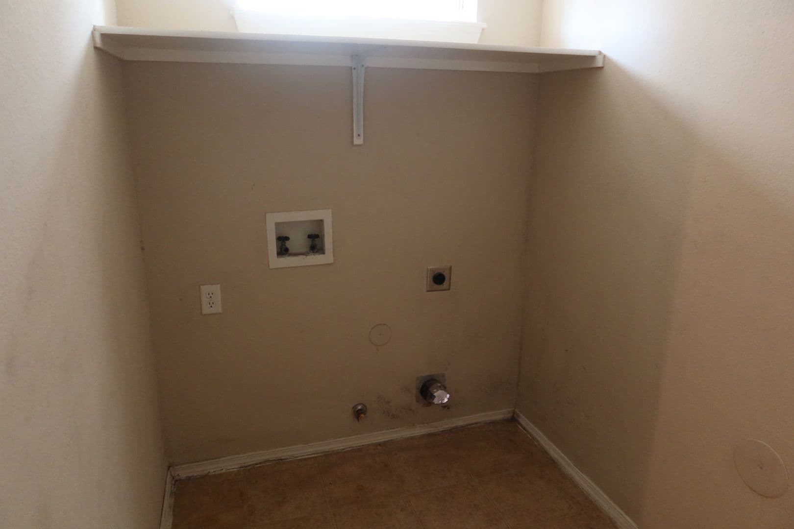 EL PASO House: 14233 SMOKEY POINT