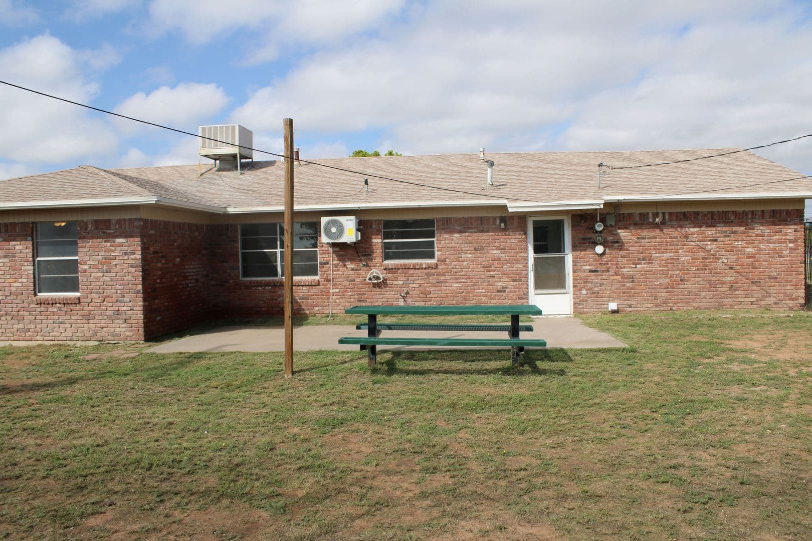 EL PASO House: 3518 GLASGOW RD.