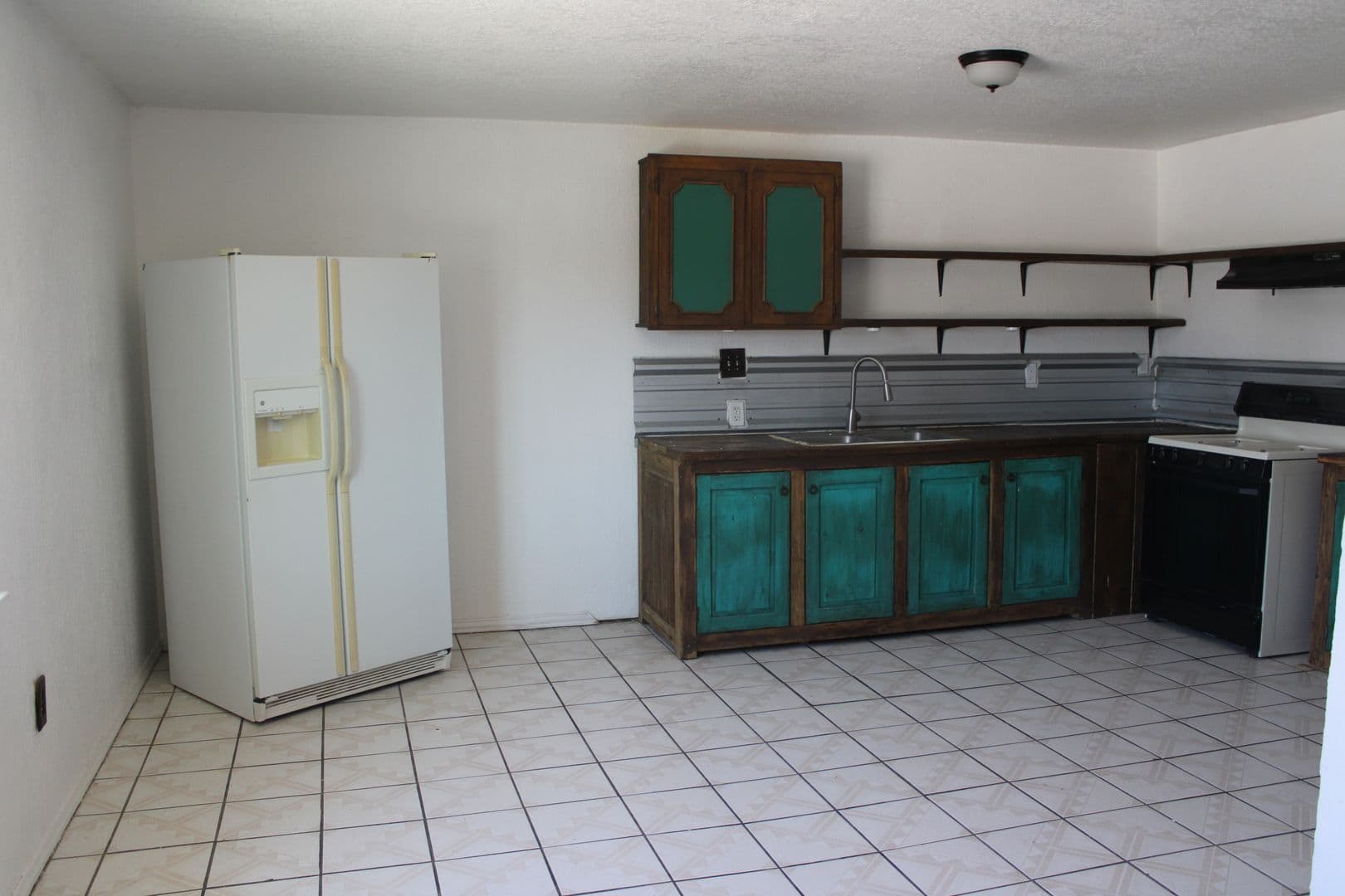 SOCORRO House: 1368 REID RD. UNIT B