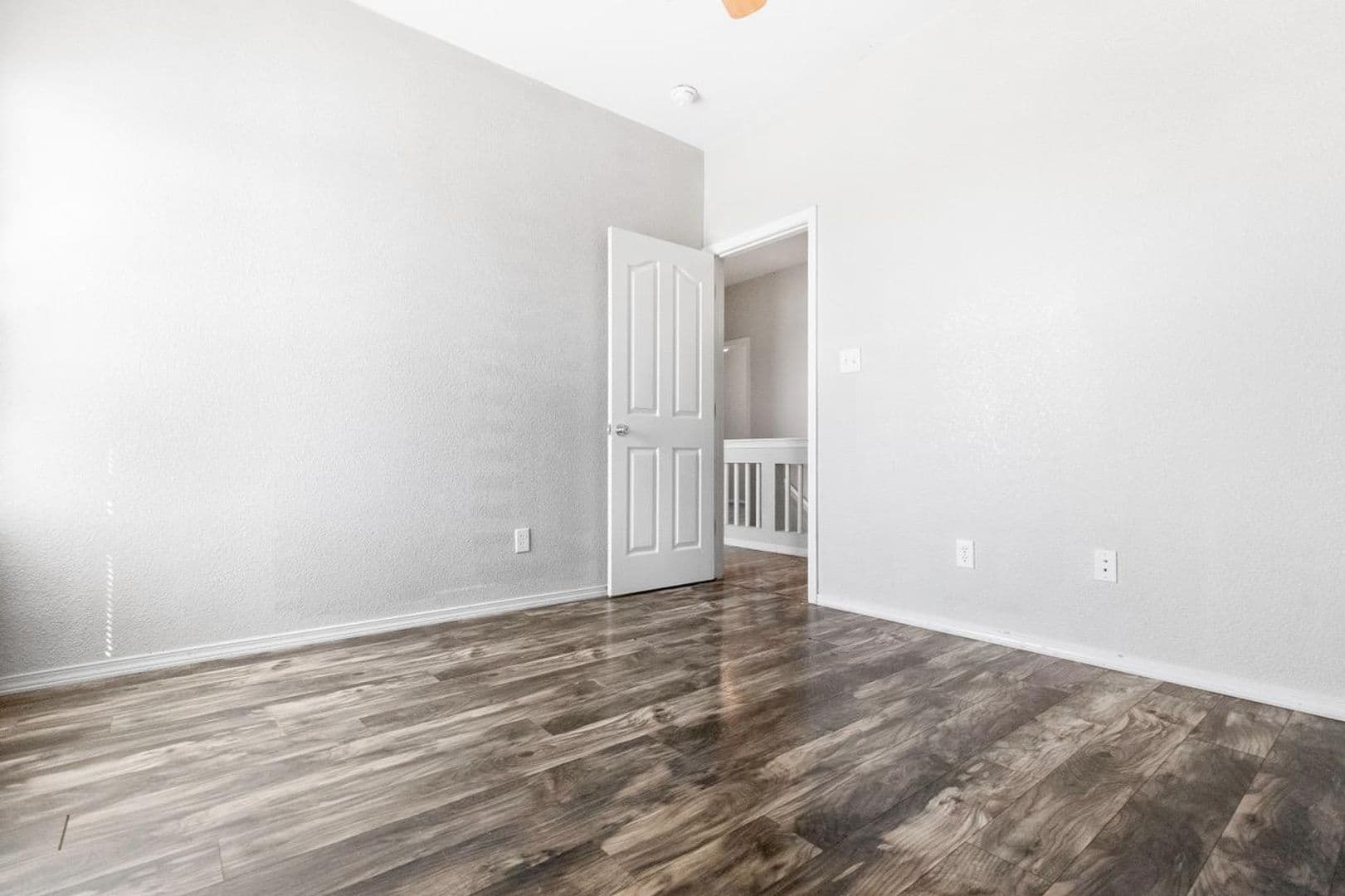 EL PASO House: 11857 JIM WEBB DR.