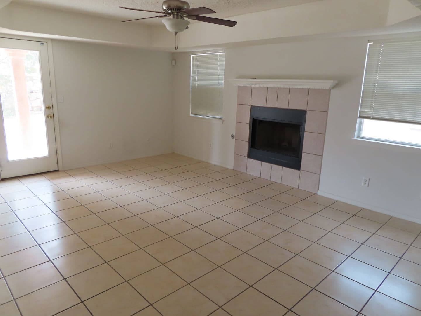 EL PASO House: 12860 TIERRA LINCE