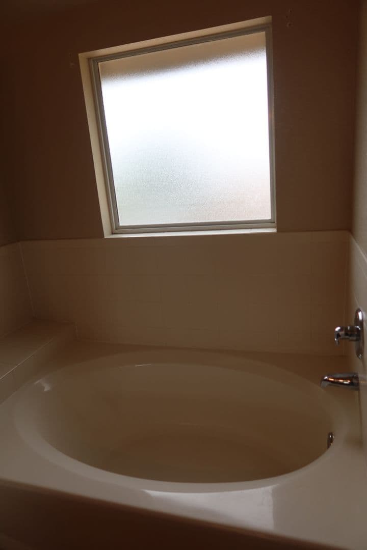 EL PASO House: 14233 SMOKEY POINT