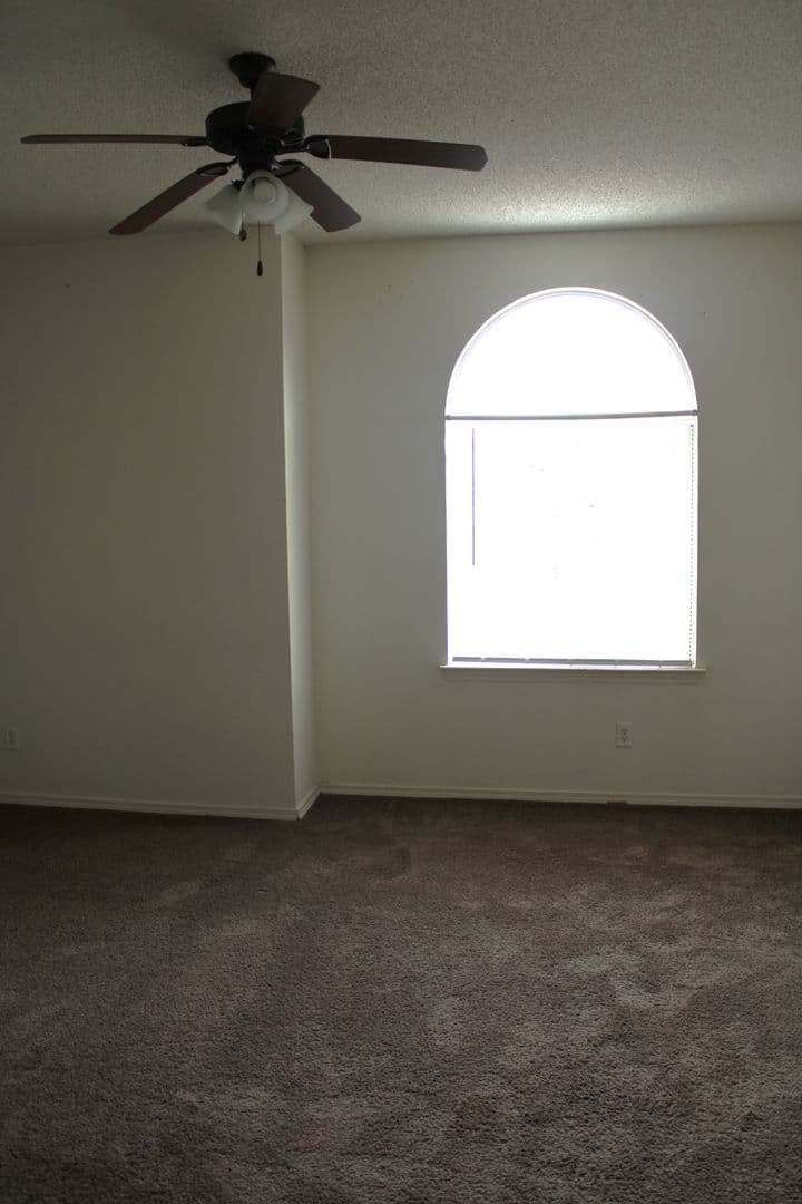 EL PASO House: 10937 CATTLE RANCH