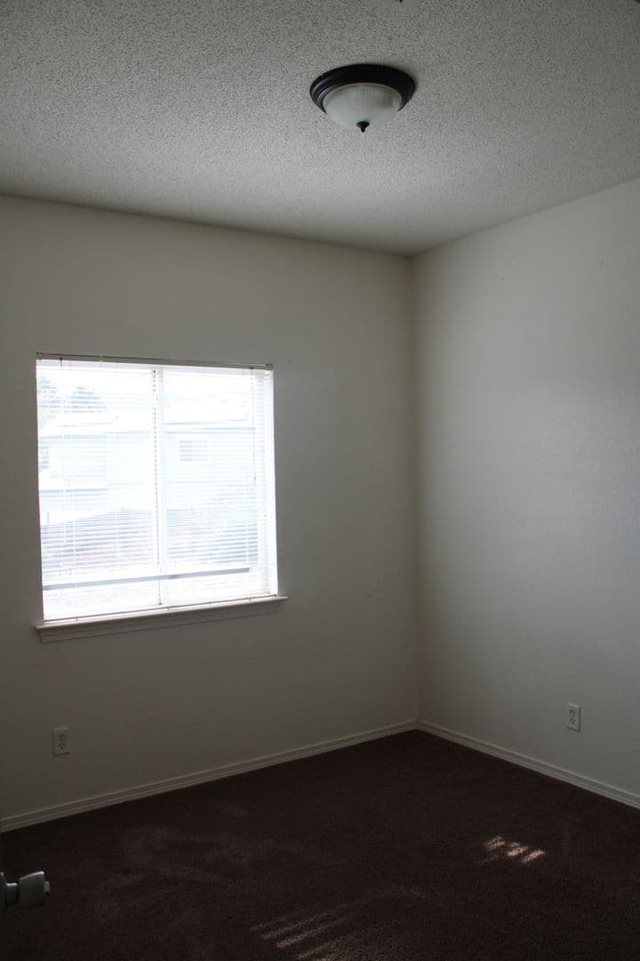 EL PASO House: 10937 CATTLE RANCH