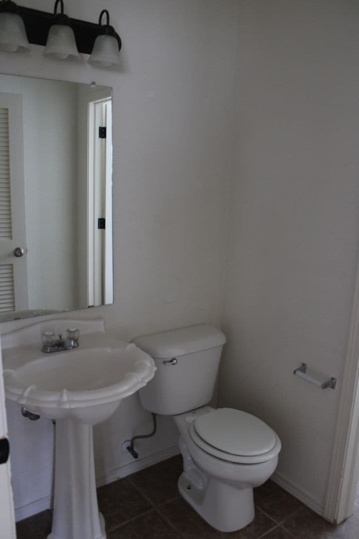 EL PASO House: 10937 CATTLE RANCH