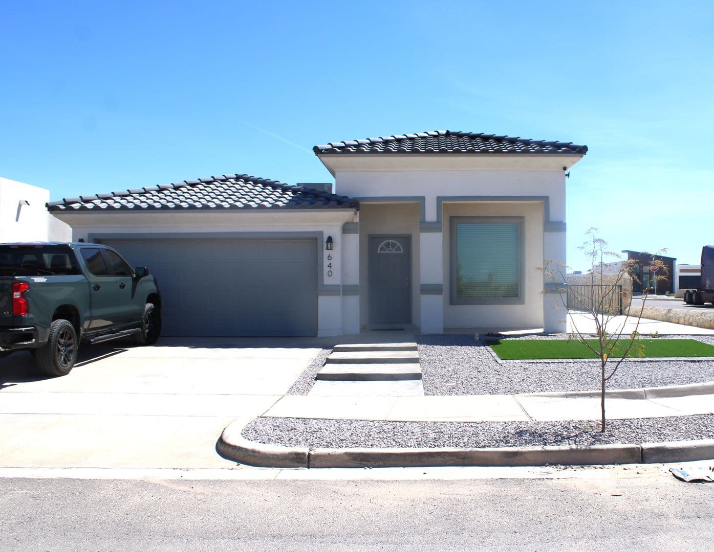 EL PASO House: 640 PASEO DULCE AVE.