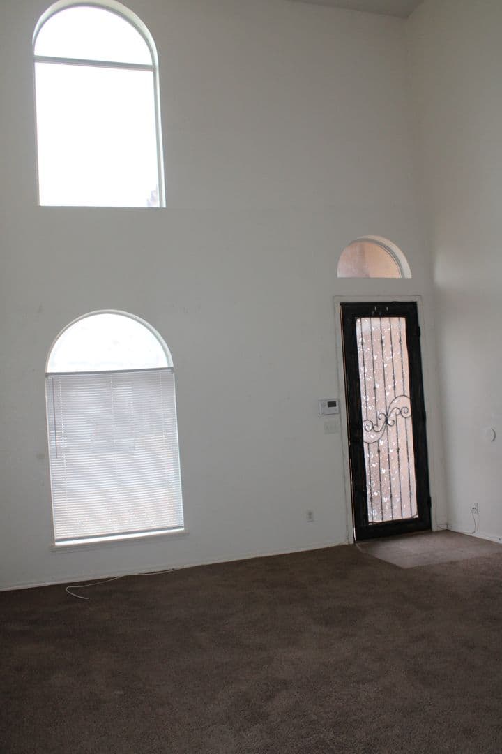 EL PASO House: 10937 CATTLE RANCH