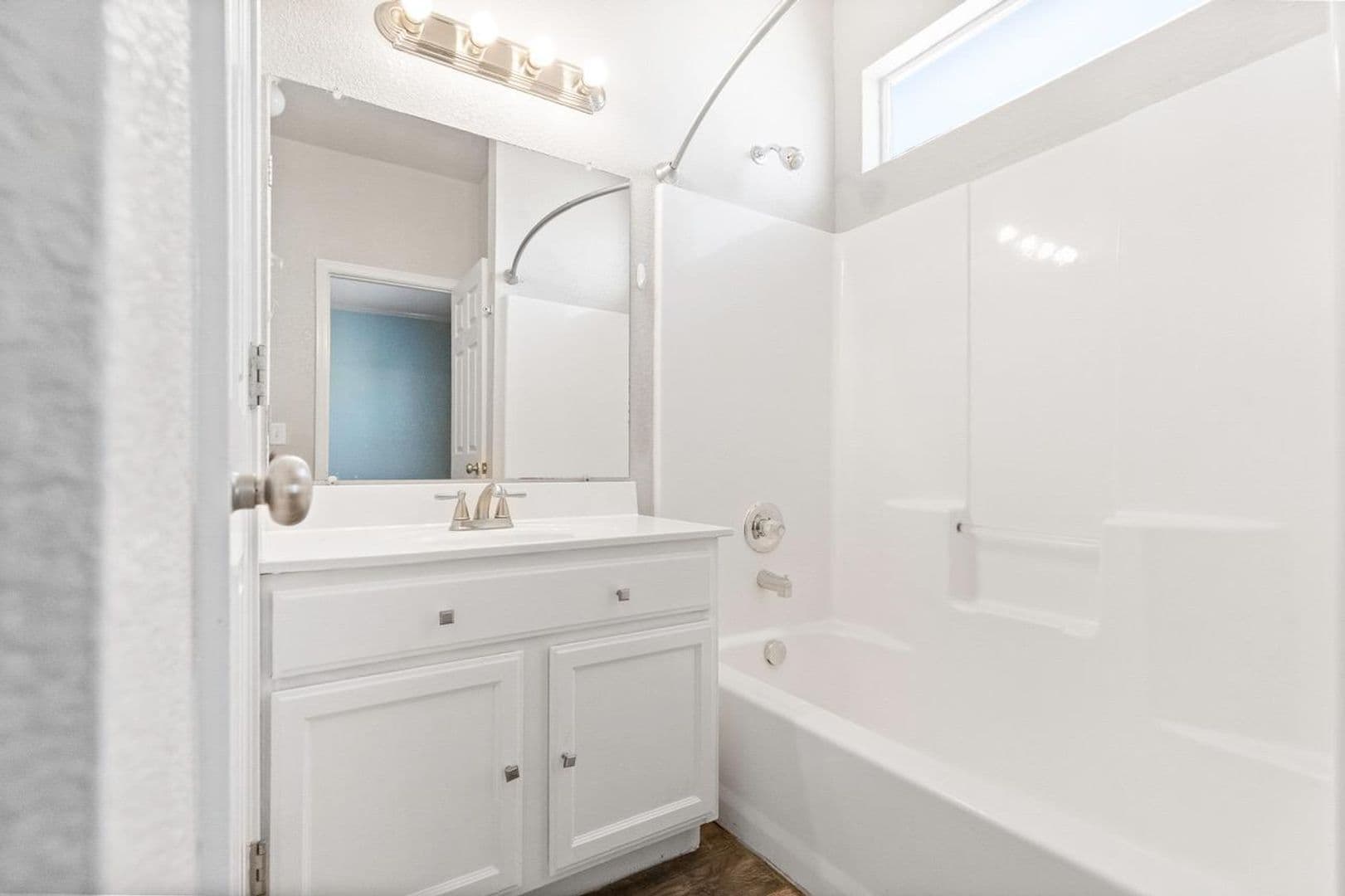 EL PASO House: 11857 JIM WEBB DR.