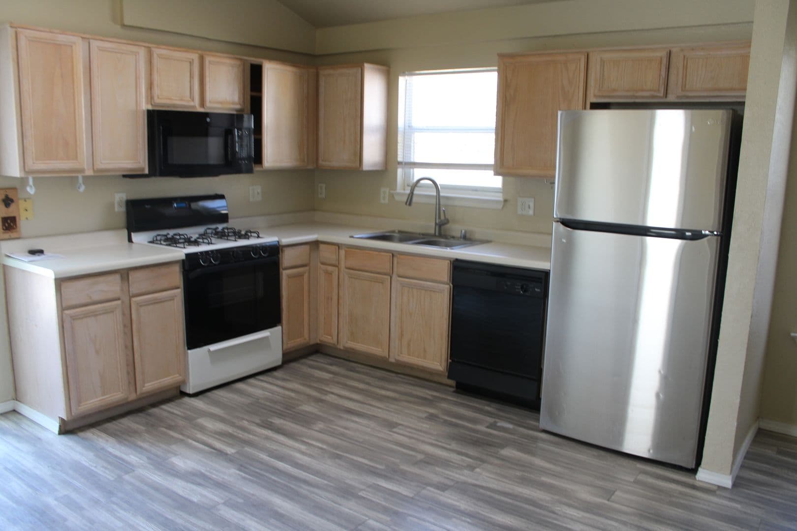 EL PASO House: 3801 ROCIO ST