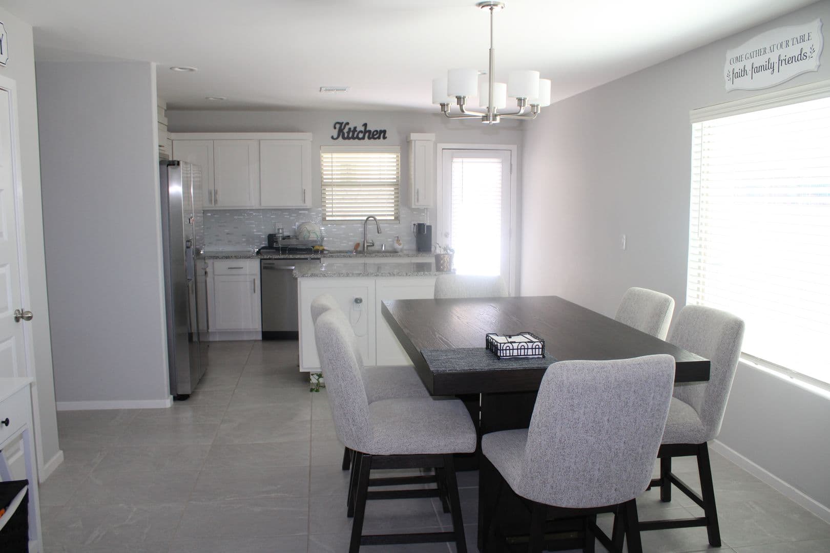 EL PASO House: 640 PASEO DULCE AVE.