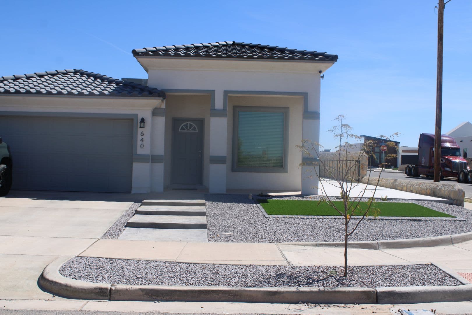 EL PASO House: 640 PASEO DULCE AVE.