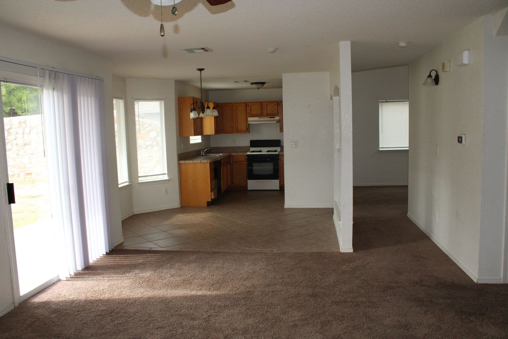 EL PASO House: 10937 CATTLE RANCH