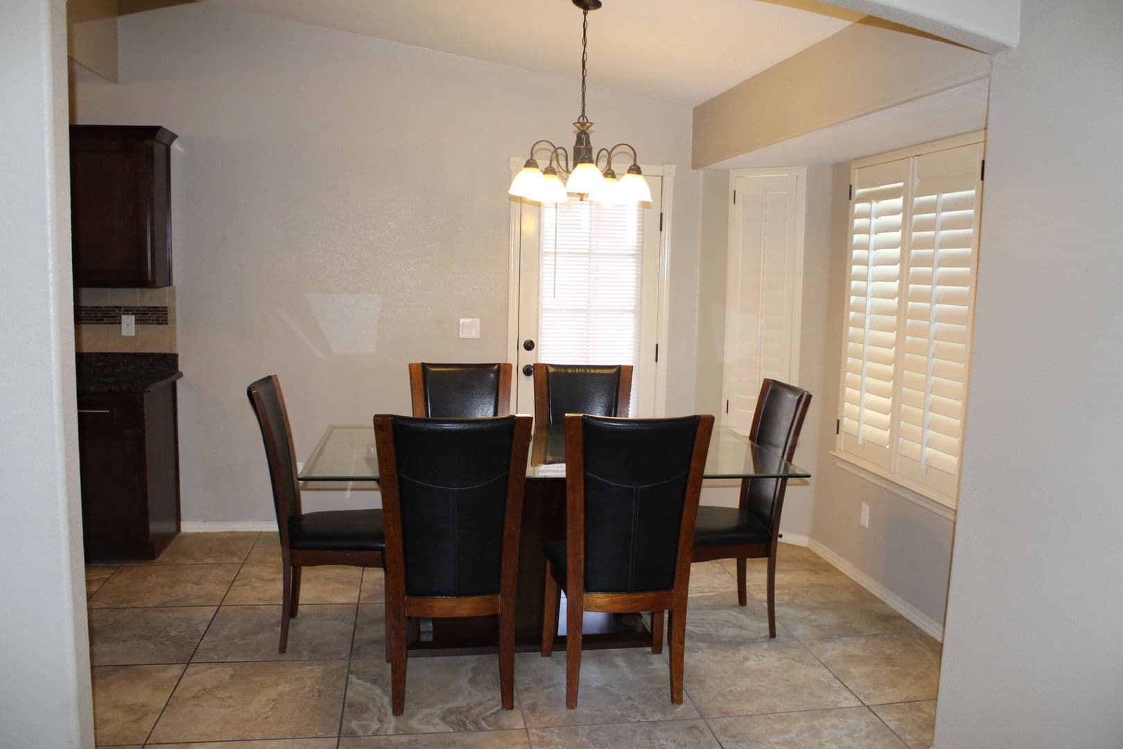 EL PASO House: 3713 LOMA ESTEBAN DR.