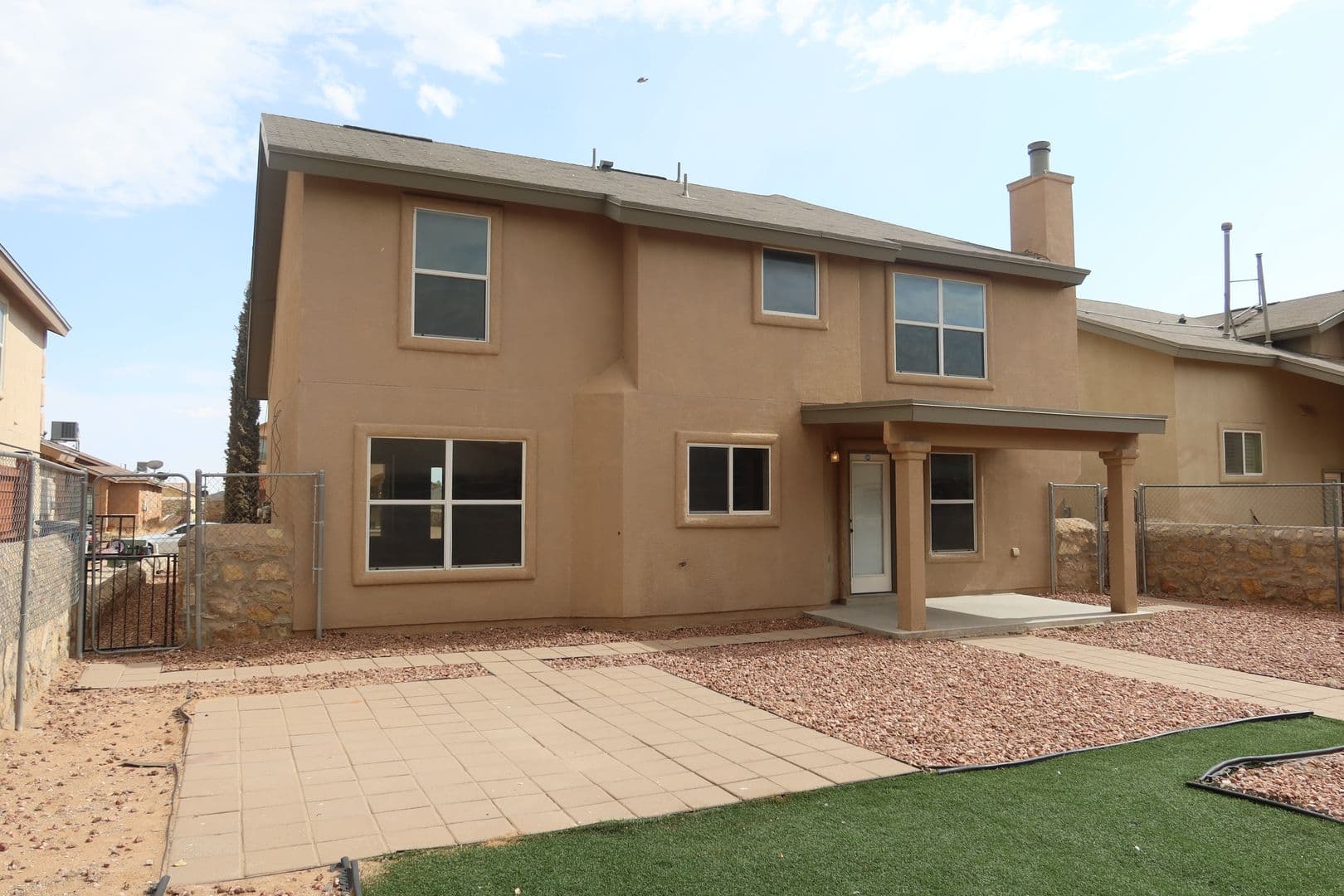 EL PASO House: 14233 SMOKEY POINT