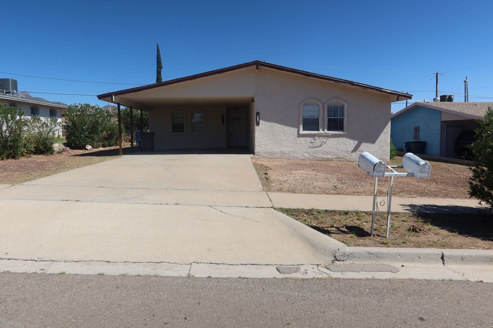 EL PASO House: 3825 OLYMPIC AVE