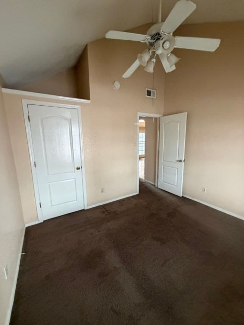 EL PASO House: 12158 NOEL ESPINOZA