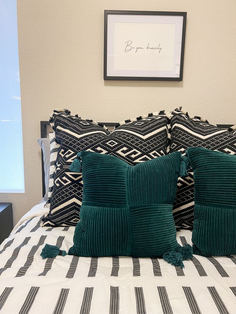 Decorah Apartment: 2342 Sweet Parkway Road