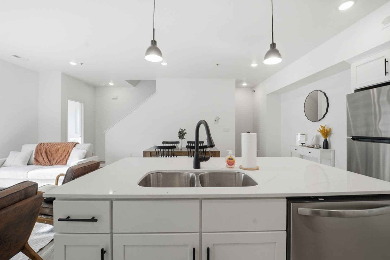 Cedar Falls Apartment: 402 Fast Ln