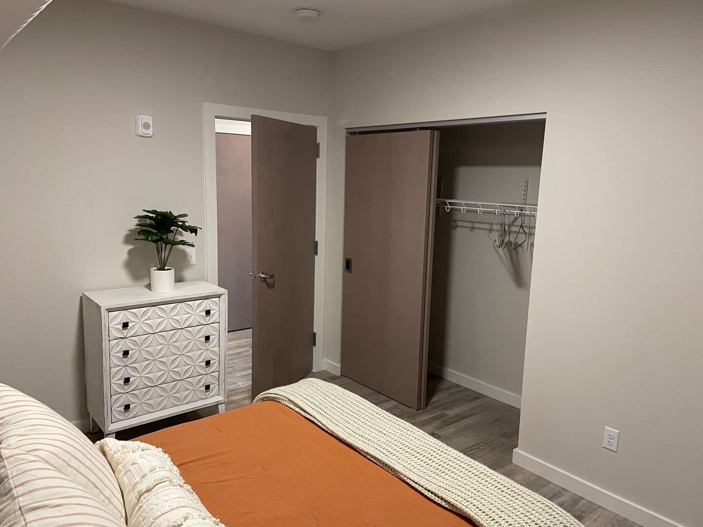 Decorah Apartment: 2336 Sweet Parkway Road