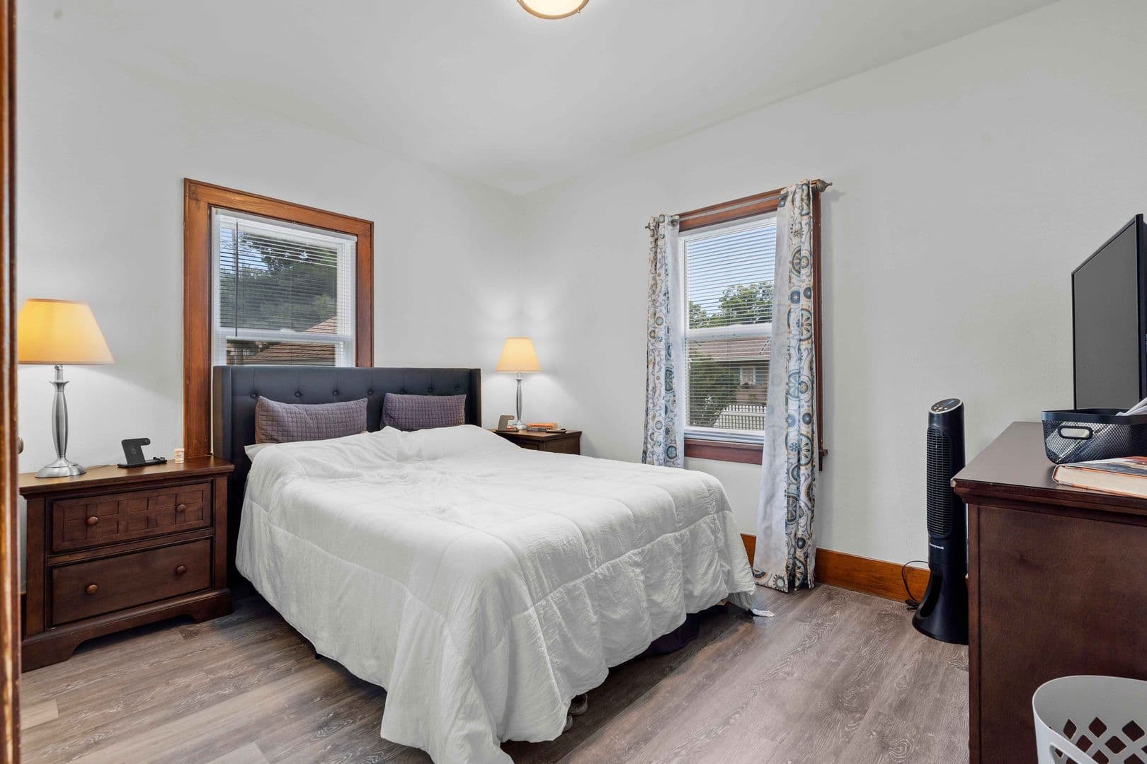 Cedar Falls House: 1621 Main St