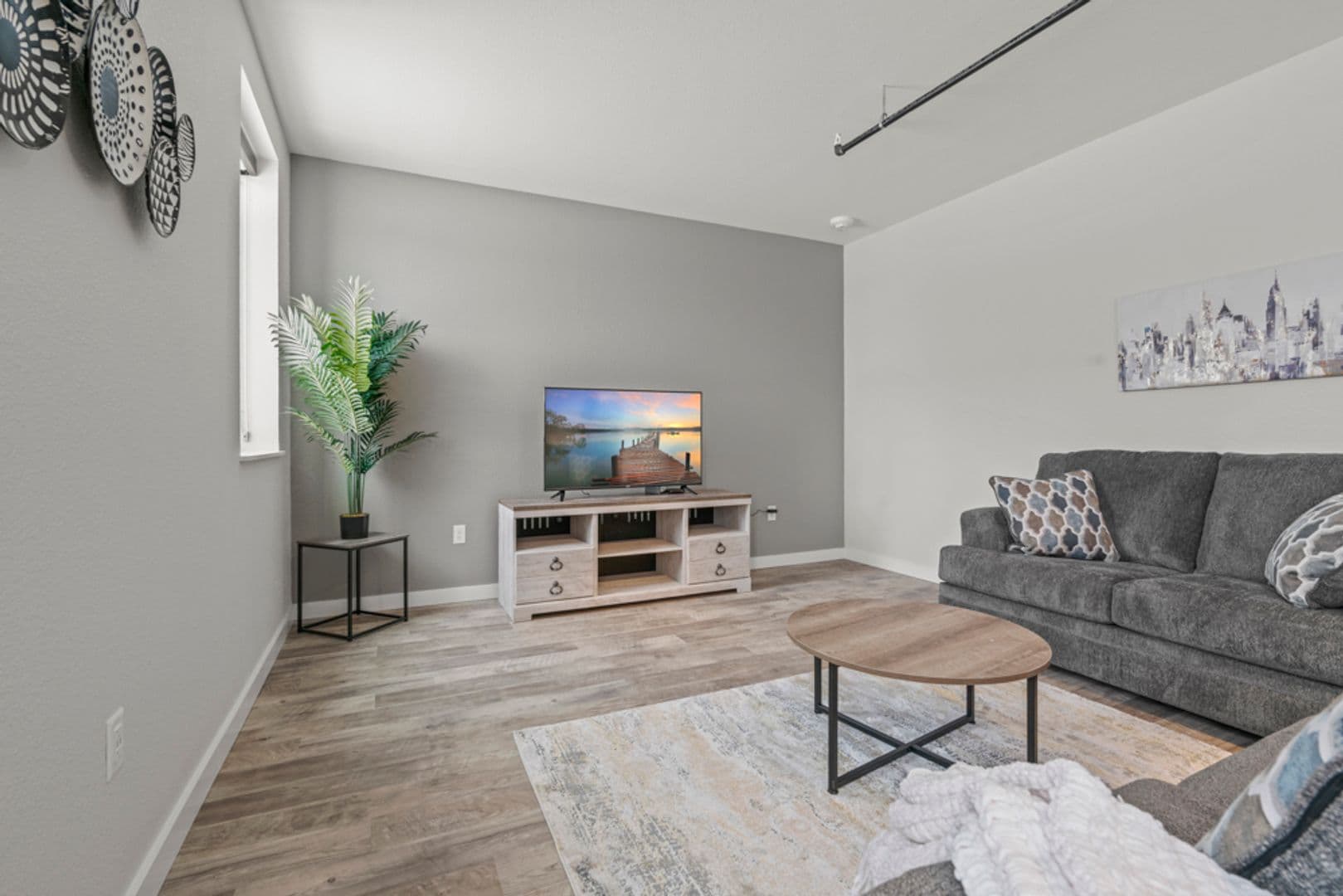 Decorah Apartment: 2342 Sweet Parkway Road