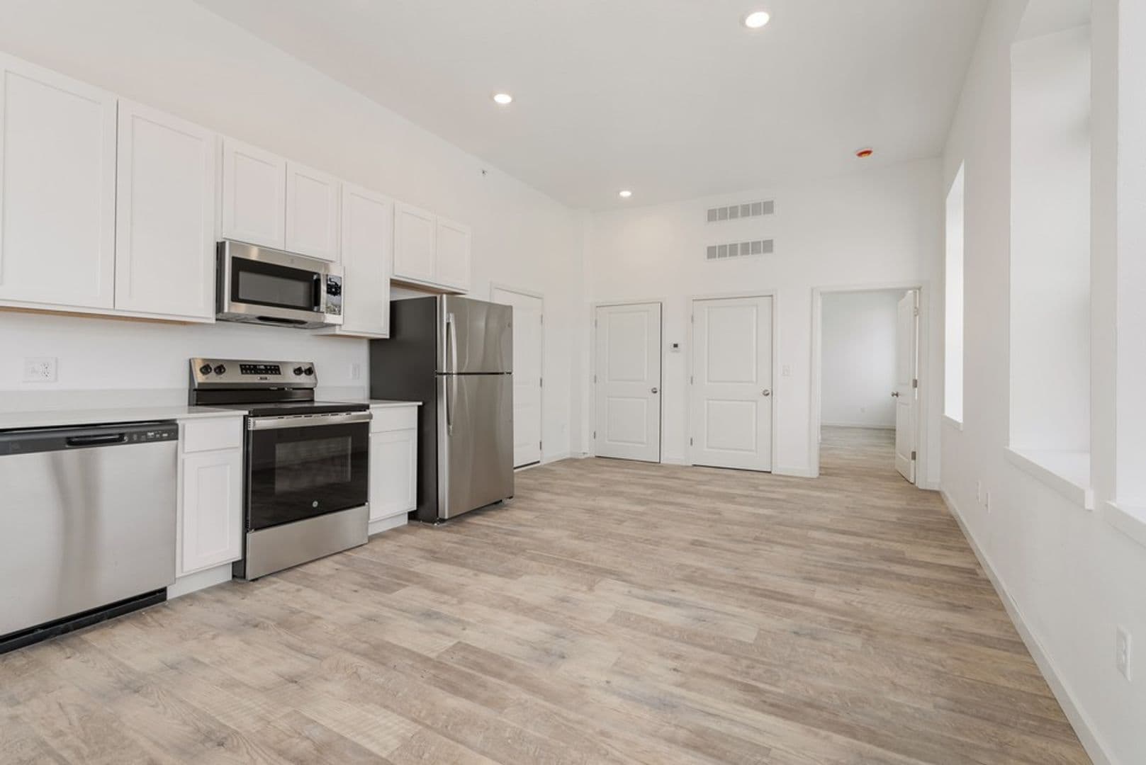 Reinbeck Apartment: 402 Main Street