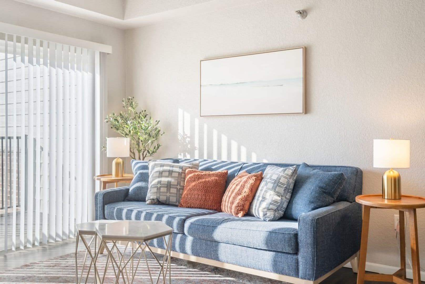 Cedar Falls Apartment: 1003 Bluegrass Cir