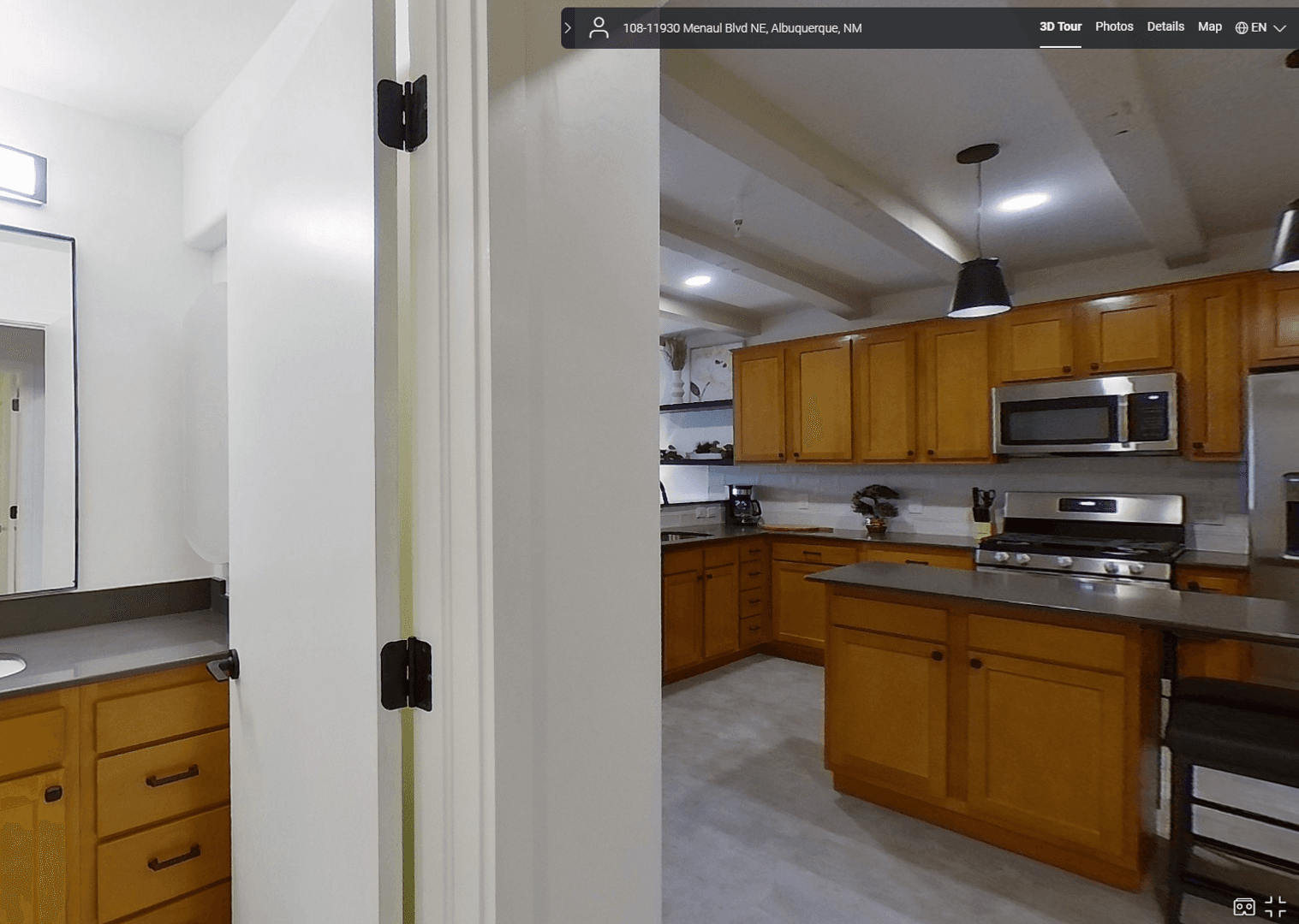 Albuquerque Apartment: 11930 Menaul BLVD NE