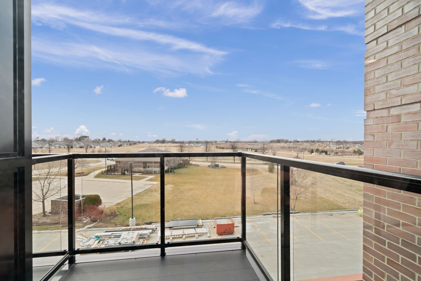 Cedar Falls Apartment: 825 Bluegrass Cir