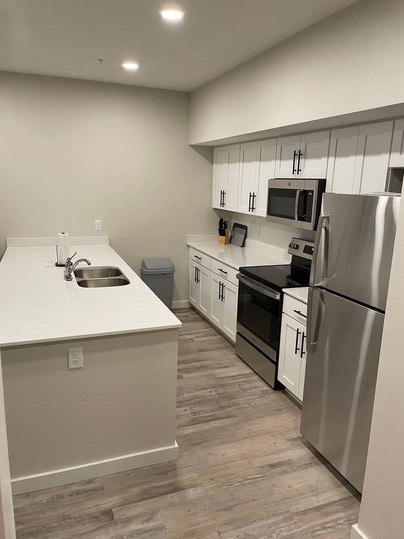 Decorah Apartment: 2336 Sweet Parkway Road