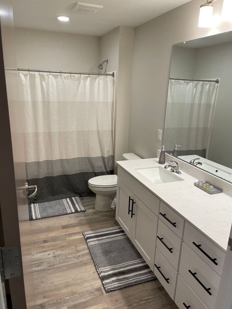 Decorah Apartment: 2336 Sweet Parkway Road