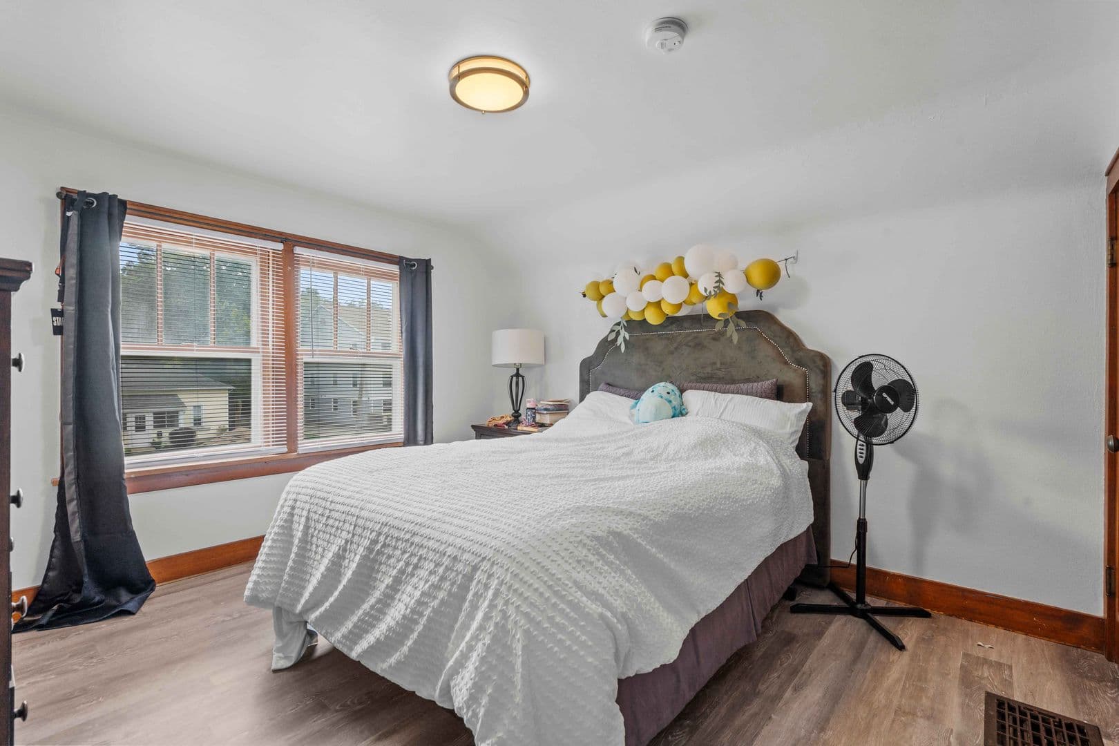 Cedar Falls House: 1621 Main St