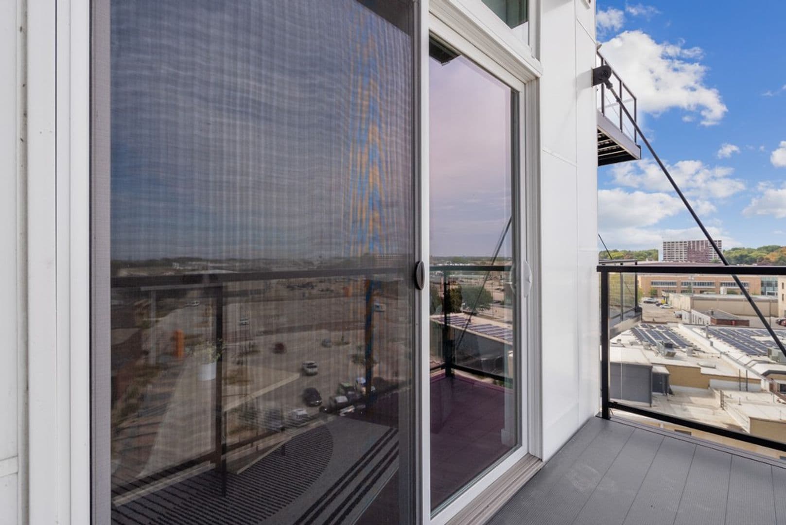 Waterloo Apartment: 335 Cedar Street