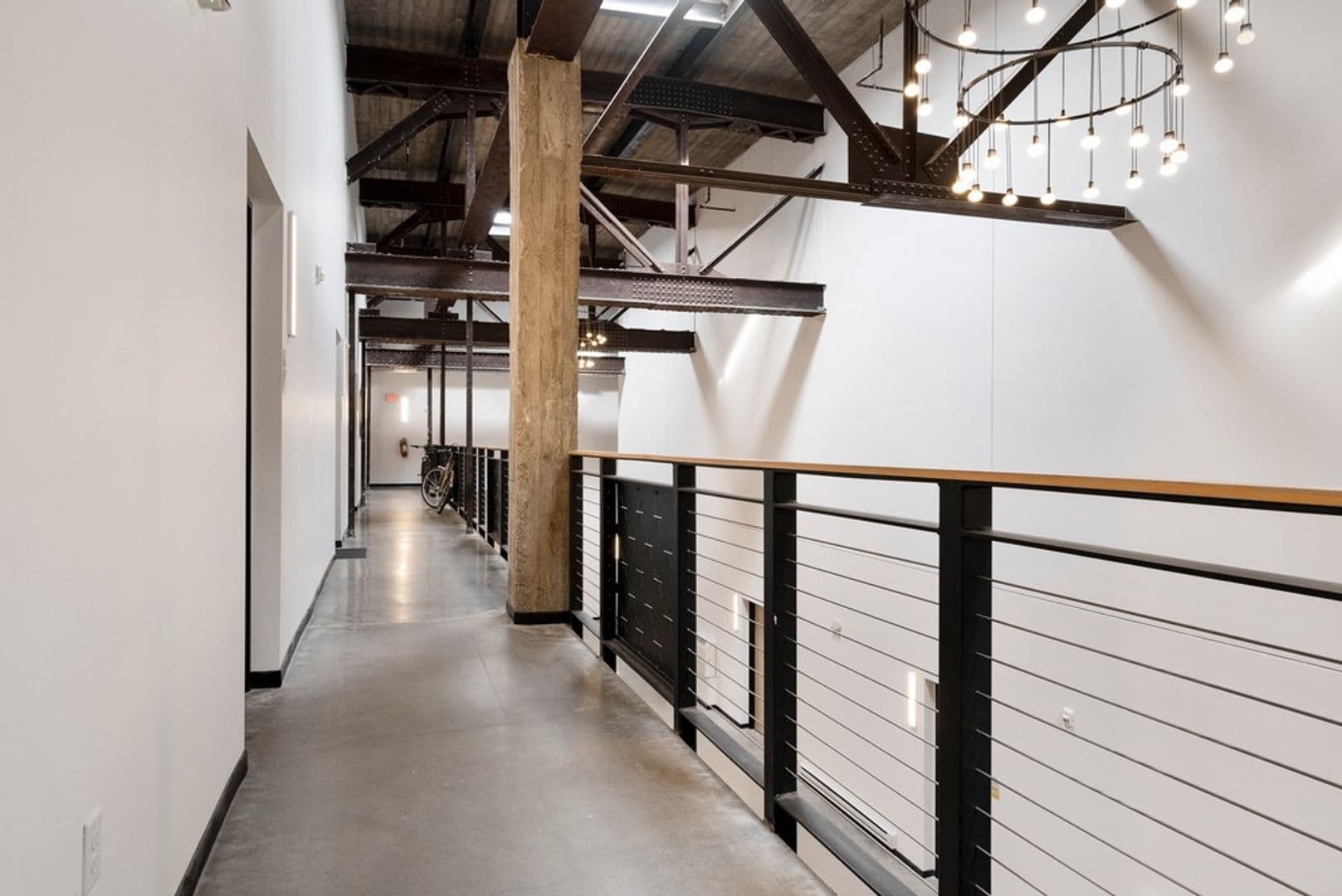 Waterloo Apartment: 325 E Park Avenue