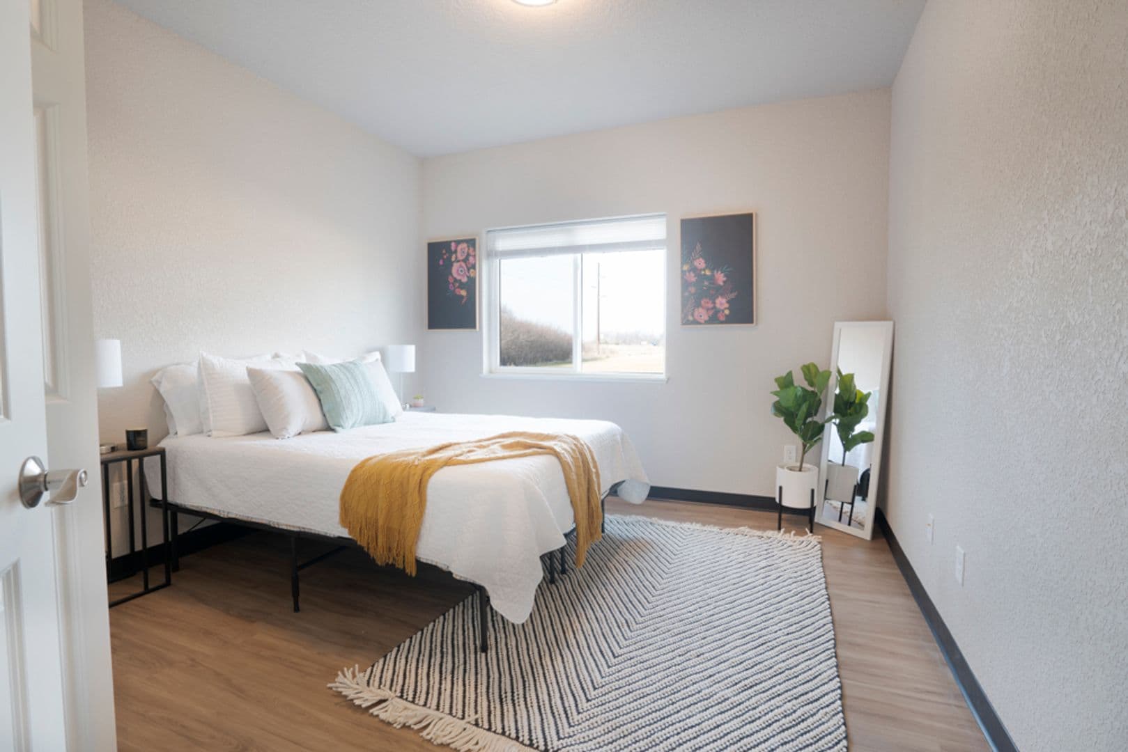 Independence Apartment: 507 Enterprise Ct
